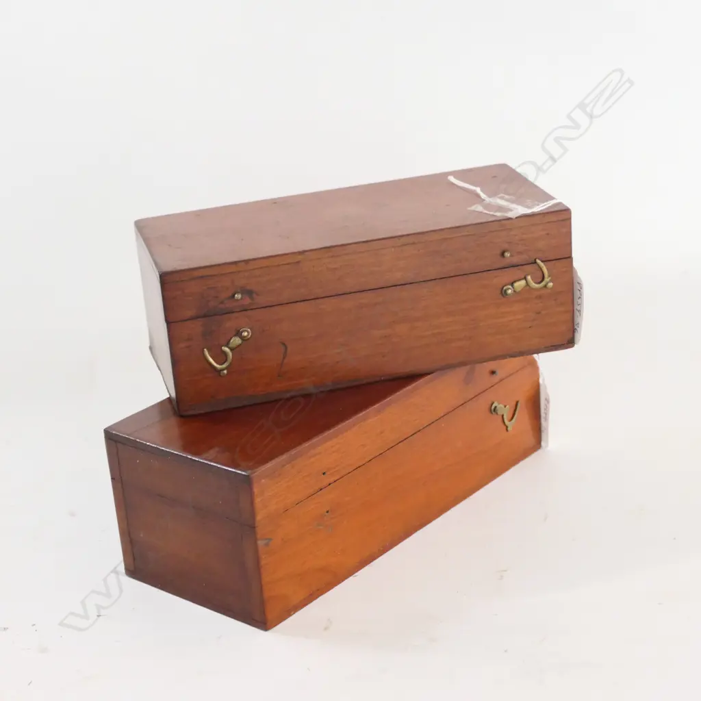 BOXED LACQUERED BRASS STUDENT'S FIELD MICROSCOPE (NO MIRROR) AND ANOTHER (2) Image 1++